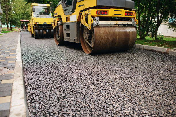 Best Commercial Driveway Pavers  in Mukilteo, WA